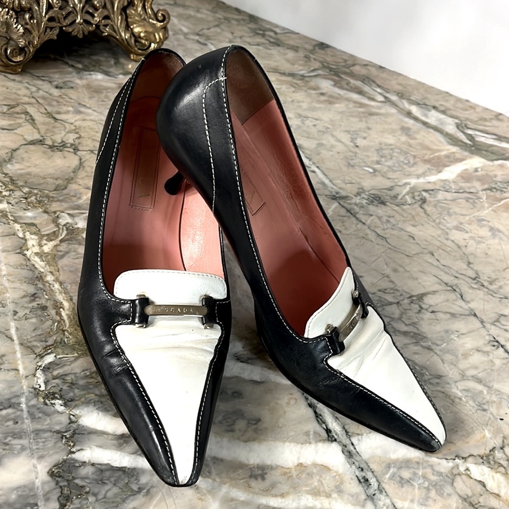 ESCADA shoes